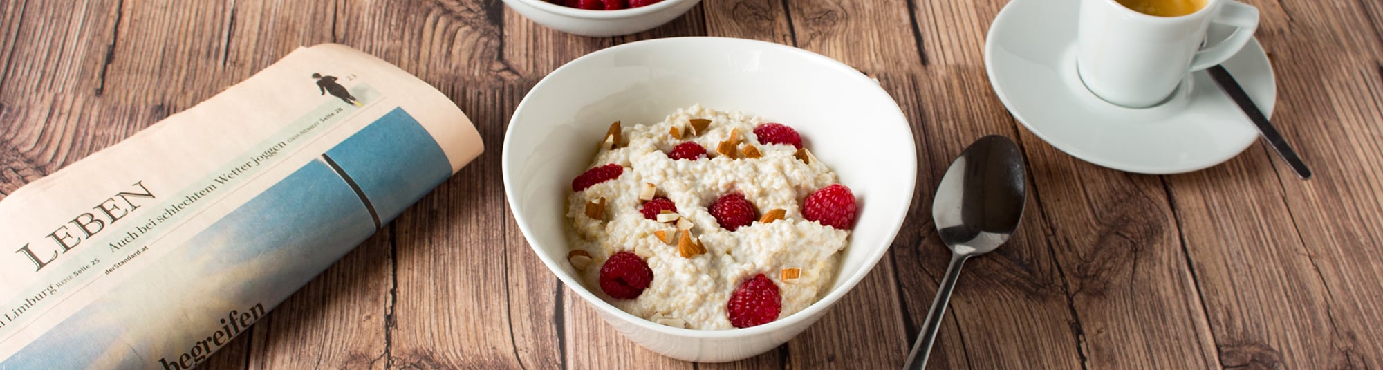 Couscous Porridge mit Iglo Himbeeren