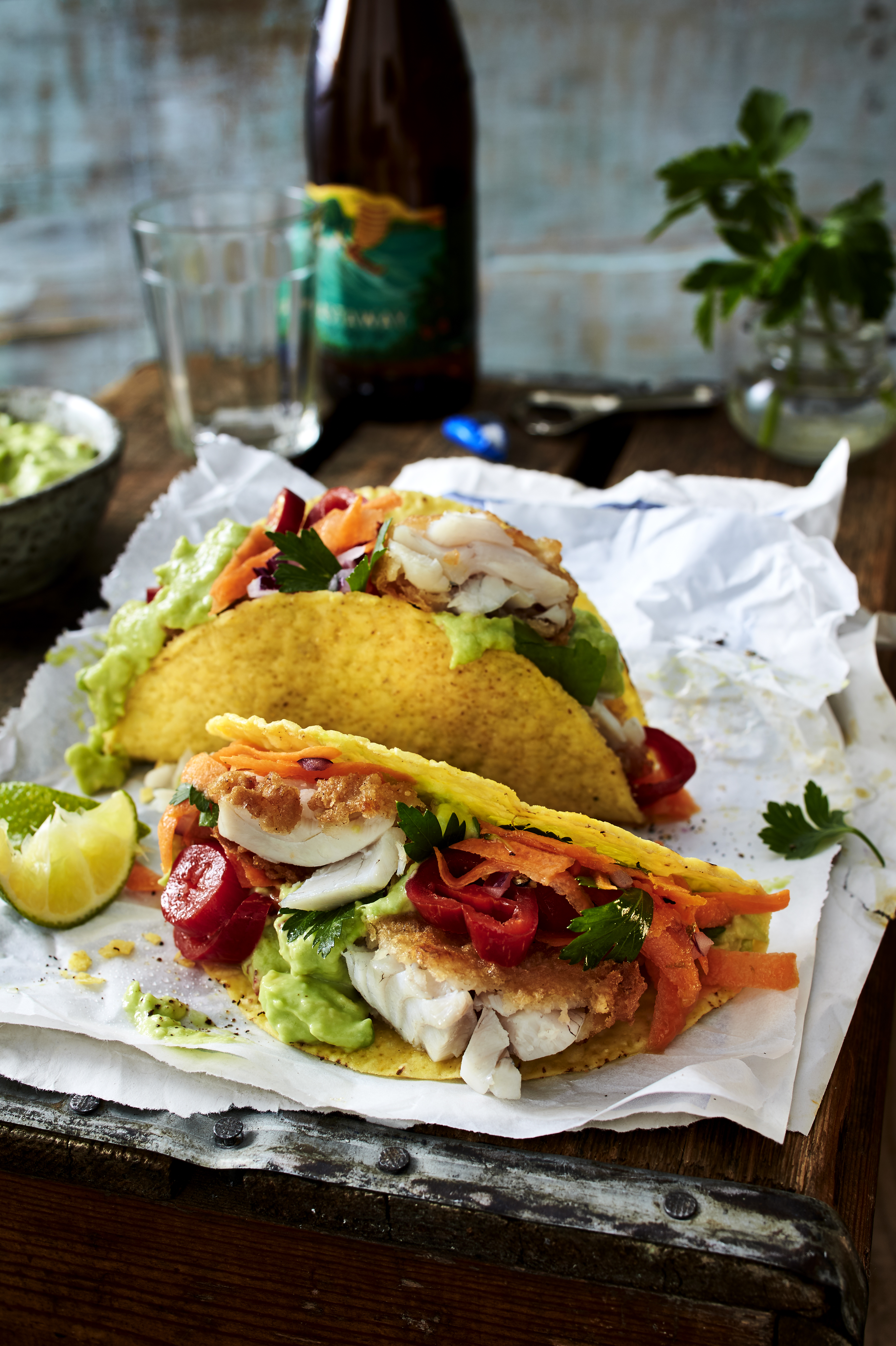 Tacos mit Ofenbackfisch und Salat