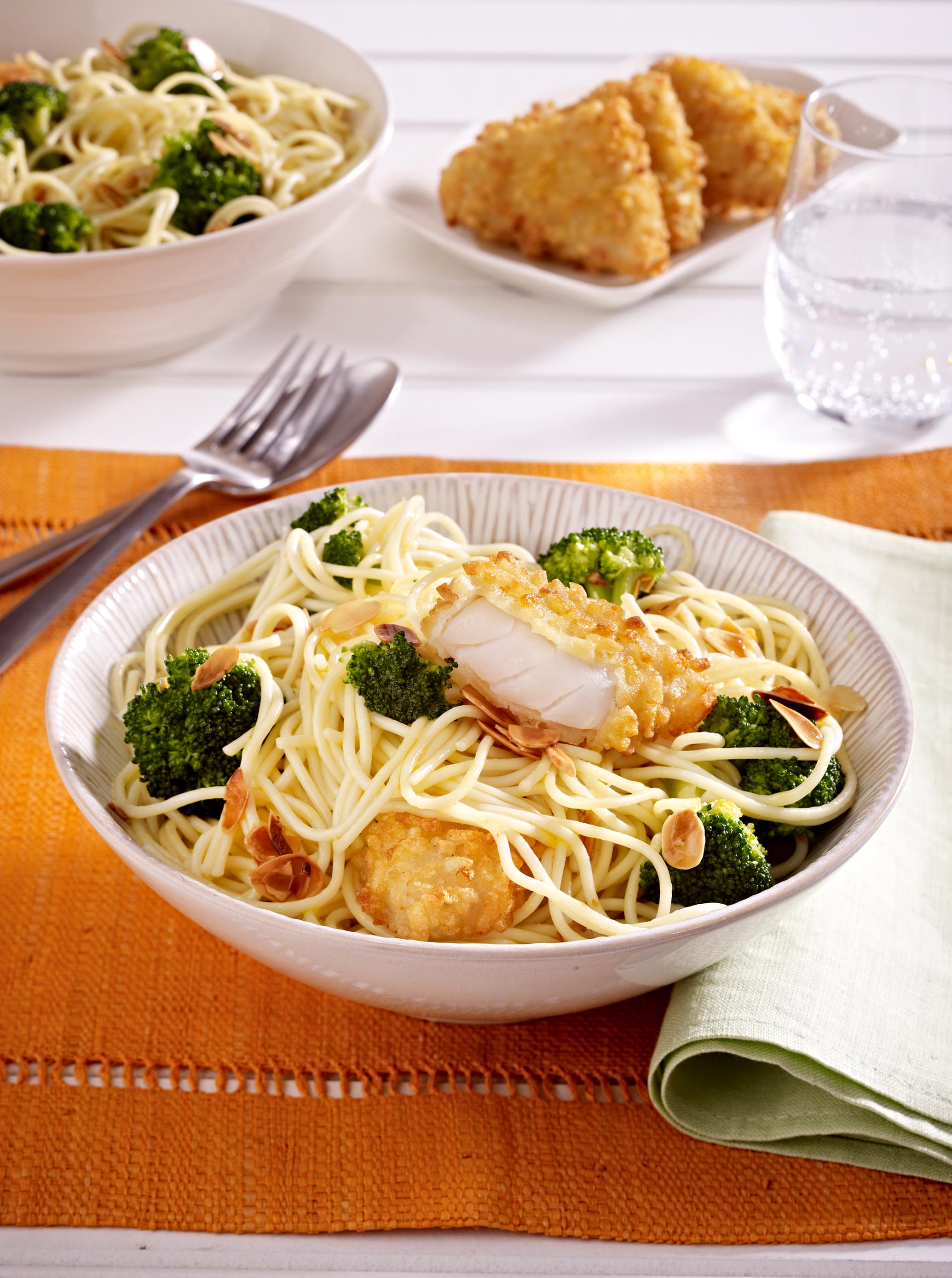 Fisch´n´Rösti mit Broccoli-Spaghetti in Mandelbutter gebraten